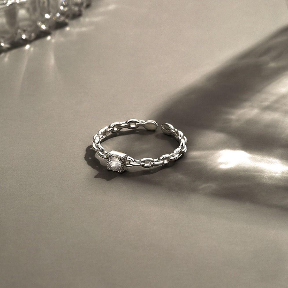 Nhẫn Hở Hình Vuông / Tròn Phong Cách Cổ Điển Tinh Tế Có Thể Điều Chỉnh