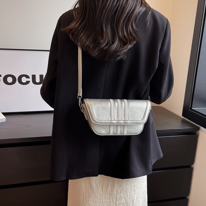 Niche Túi Đeo Chéo Vai Hình Vuông Nhỏ Gọn Nhẹ Kẻ Sọc Kiểu Pháp Thiết Kế Không Đều Sang Trọng Cho Nữ