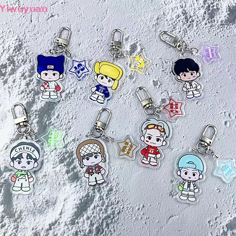 Móc Khóa Hình Búp Bê KPOP Bằng Acrylic Dễ Thương Mới