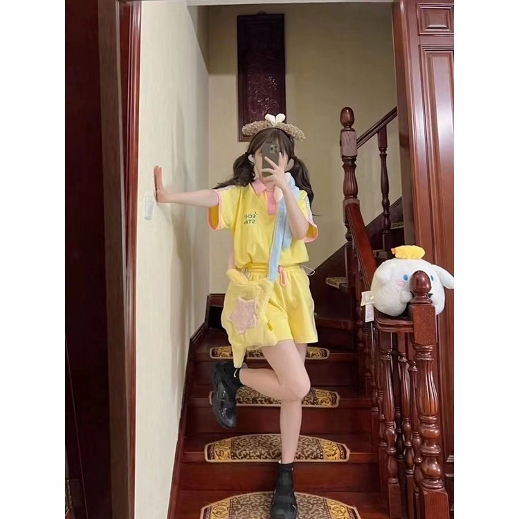 Bộ Đồ Thể Thao Áo Polo Tay Ngắn Phối Quần Short Dáng Rộng Thêu Họa Tiết Dễ Thương Thời Trang Mùa Hè Cho Bạn Gái