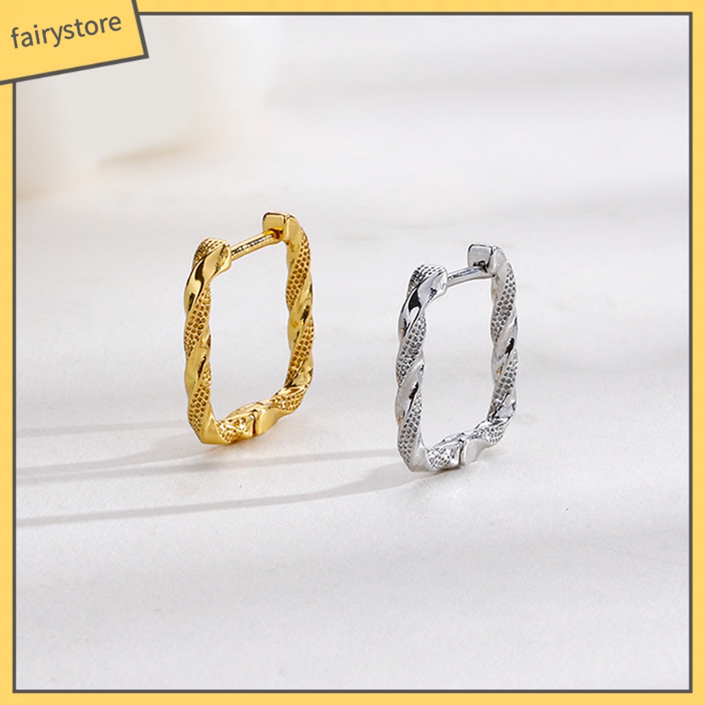 1 Khuyên Tai Kim Loại Hình Vuông Màu Vàng / Bạc Mini Thời Trang Cho Nữ