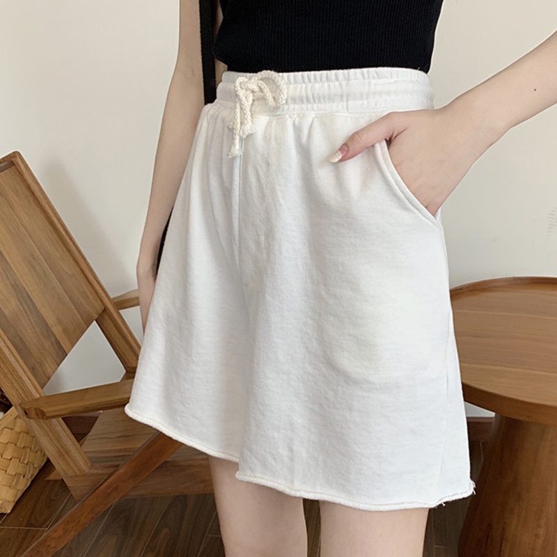 Quần Short Nữ Ống Rộng In Chữ Mới