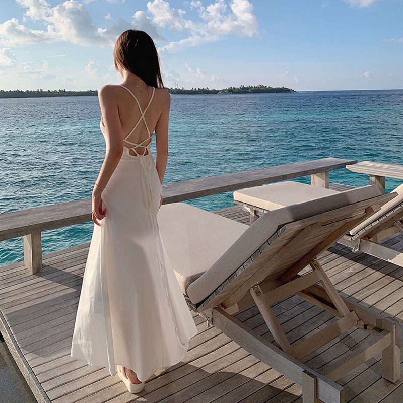 Đầm Hở Lưng Màu Trắng Phong Cách Thời Trang Pháp Dành Cho Nữ