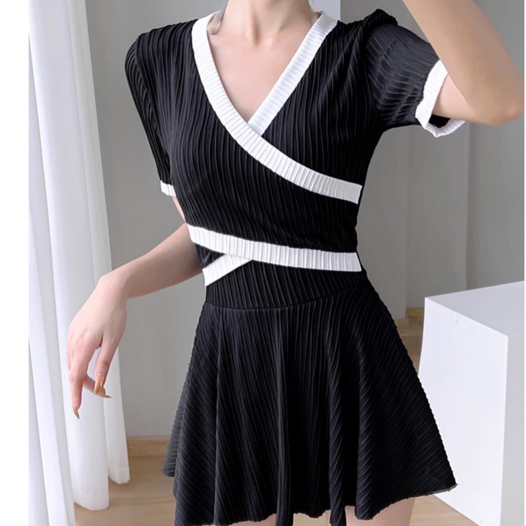 Bộ Đồ Bơi Mùa Hè Kích Thước Lớn Che Phủ Kín Đáo Cho Nữ 100kg 2023