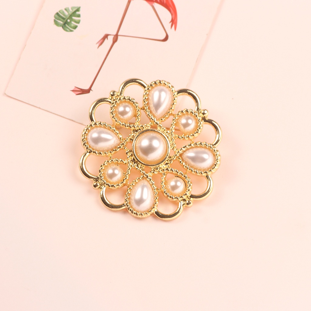 Ghim Cài Áo Hình Thánh Giá Đính Ngọc Lục Bảo Đỏ Sang Trọng