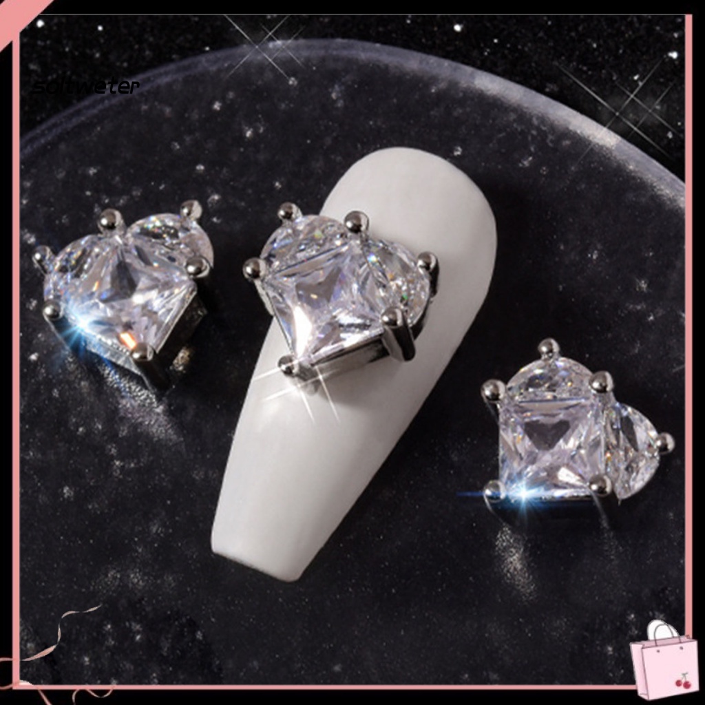 Phụ Kiện Trang Trí Móng Tay Họa Tiết Trái Tim Đính Đá 3D Sang Trọng