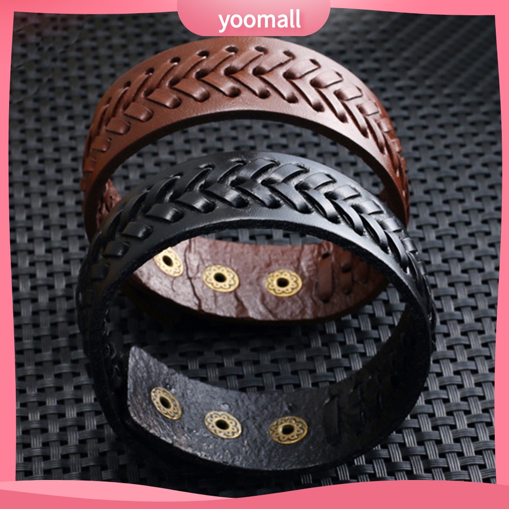 Vòng Tay Giả Da Bản To Đính Nút Phong Cách Vintage Cho Nam