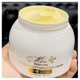 Kem dưỡng trắng da toàn thân Body mềm A Comestic 250g Giúp Da Trắng Mịn Trẻ Trung Perfume Protect Whitening Body Cream