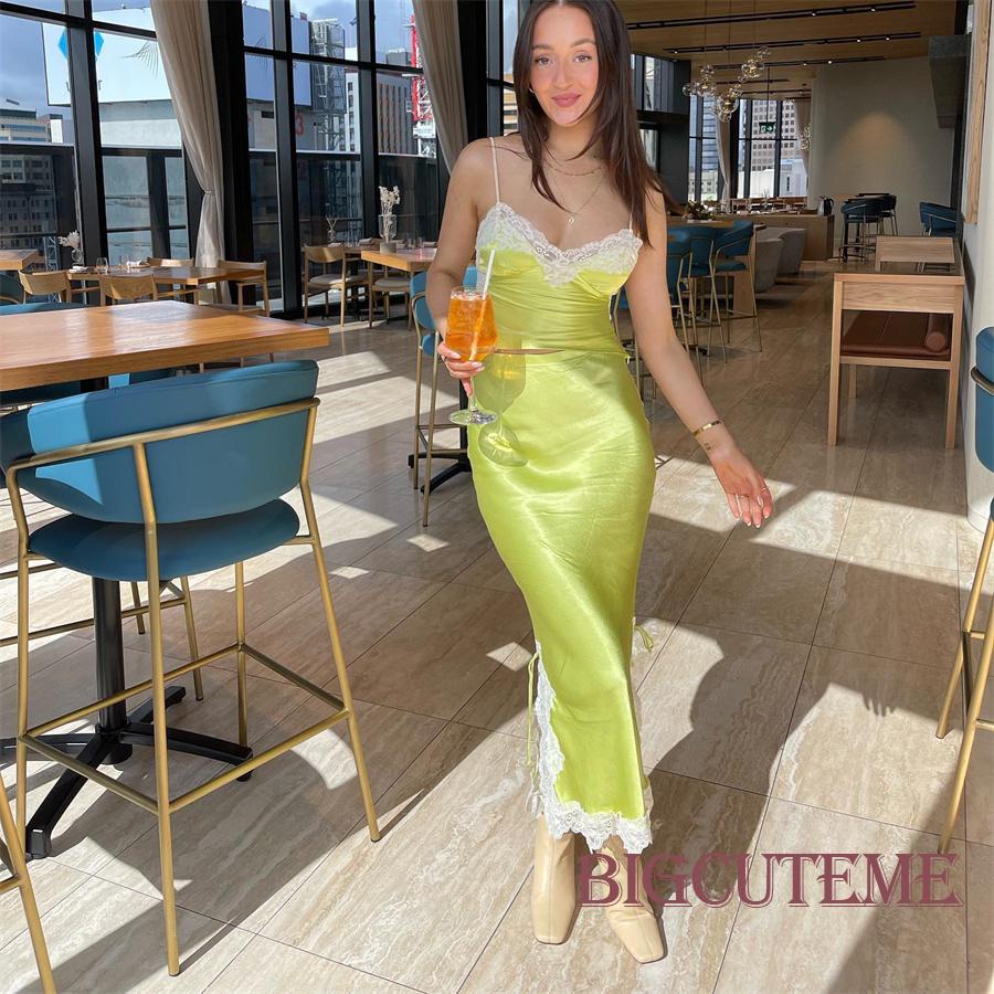 [] - Set 2 Món Áo Không Tay Cổ Chữ V Phối Ren Thanh Lịch + Chân Váy Dài Lưng Cao Xẻ Tà Màu Trơn / Hồng / Xanh Dương / Trắng