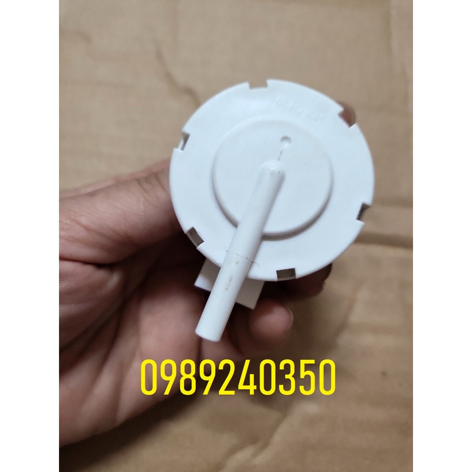 Phao áp lực máy giặt Panasonic 36 - 1C cửa đứng