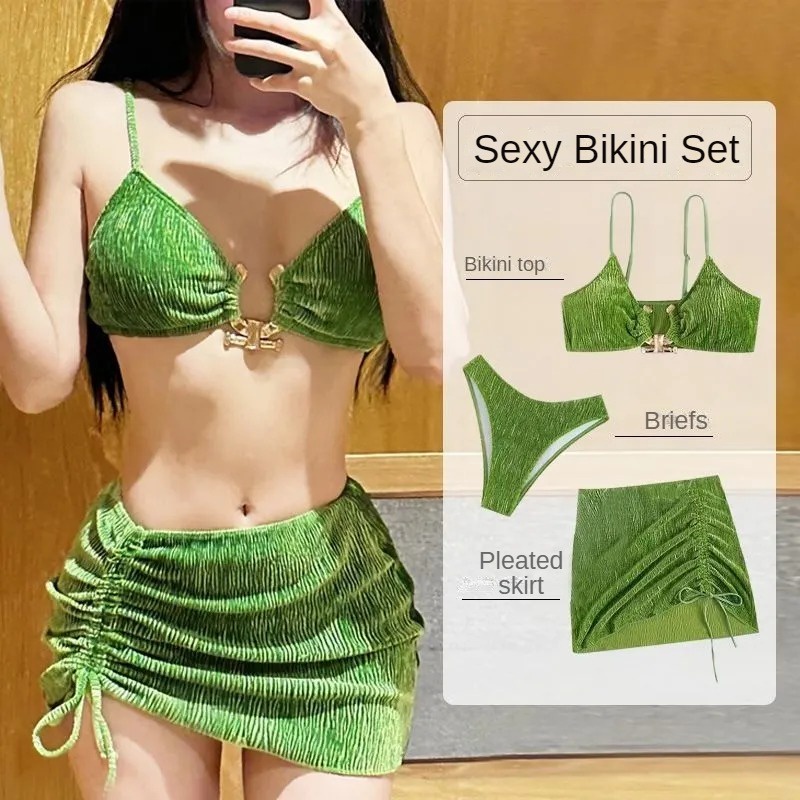 Bộ Đồ Bơi Ba Mảnh Bằng Vải Nhung Màu Xanh Lá Phong Cách Hàn Quốc Thời Trang Quyến Rũ Cho Nữ