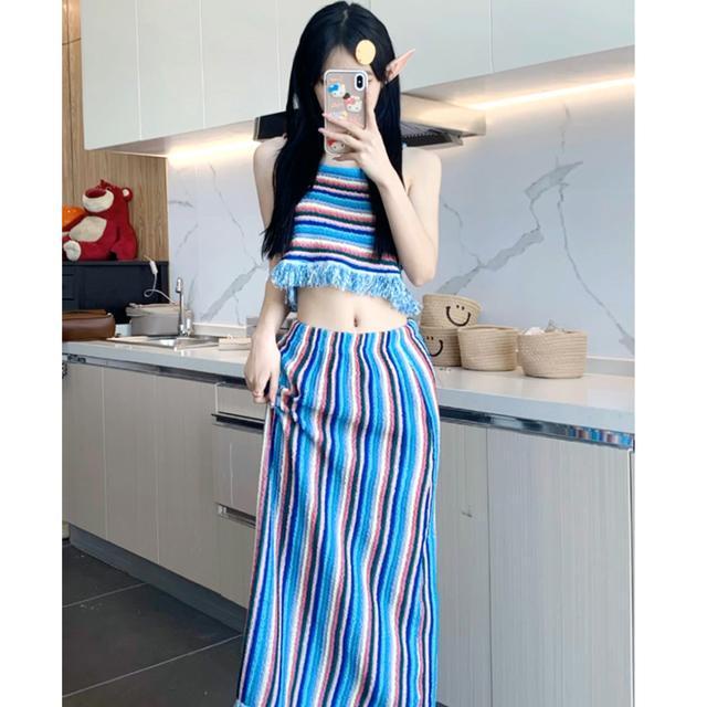 Set Áo Sọc Màu Sắc Tương Phản Phối Chân Váy Lưng Cao Thời Trang Đường Phố Cá Tính Cho Nữ