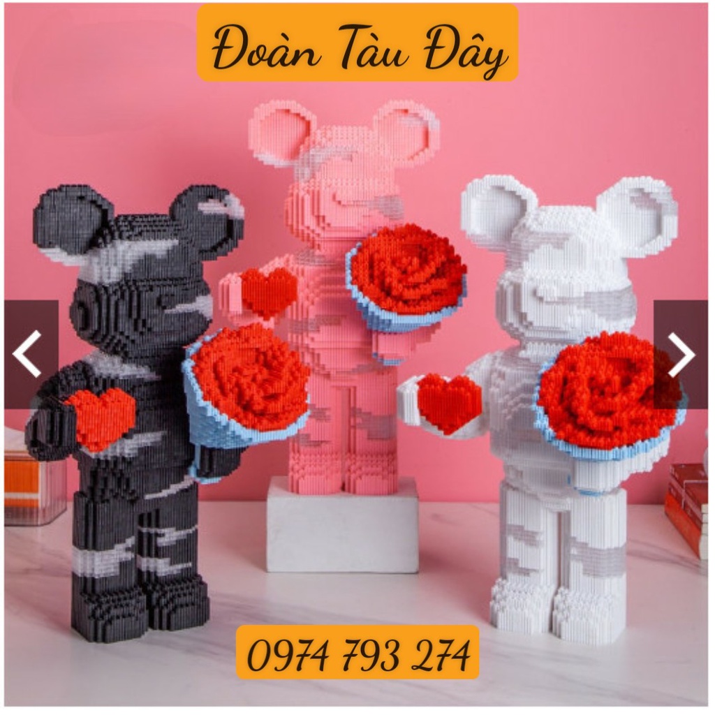 35cm lego xếp Hình Gấu ôm Hoa siêu đẹp có đèn led , Mô Hình Gấu bearbrick  size trung -ngọc thịnh shop