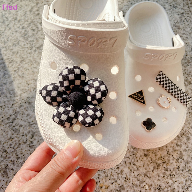 1 Bộ Phụ Kiện Trang Trí Giày Hình Hoa Dễ Thương DIY