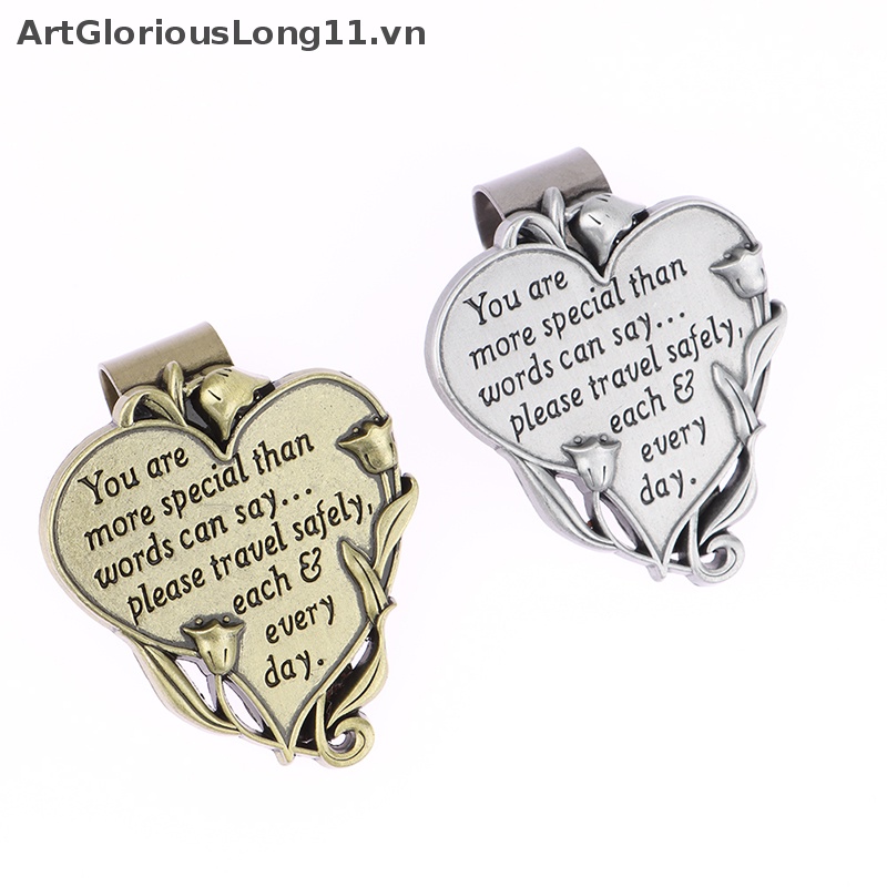 Kẹp Gắn Tấm Chắn Xe Hơi Nhiều Kiểu Dáng Christopher Medal