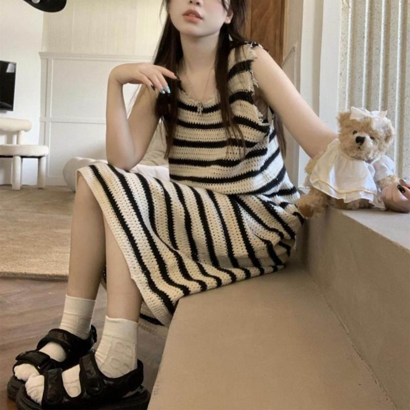 Đầm Midi Đan Len Dáng Rộng Không Tay Họa Tiết Kẻ Sọc Thời Trang Mùa Hè Cho Nữ