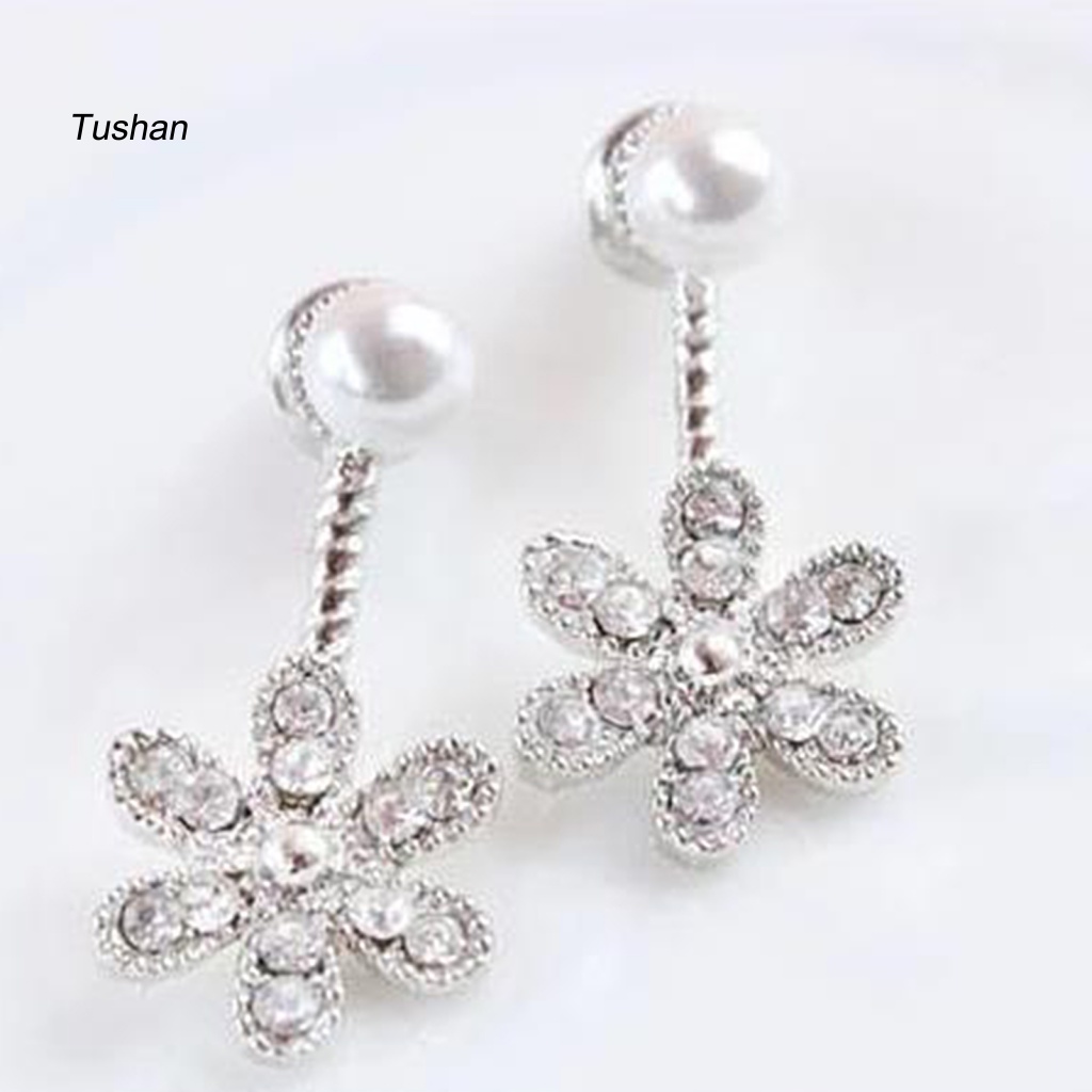 Bông Tai Hình Hoa Năm Cánh Đính Ngọc Trai Giả Thời Trang Cho Nữ