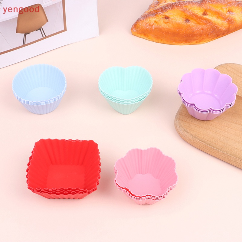 Bộ 4 Khuôn Silicone Làm Bánh Nhiều Hình Dạng Không Dễ Vệ Sinh Tái Sử Dụng Tiện Lợi