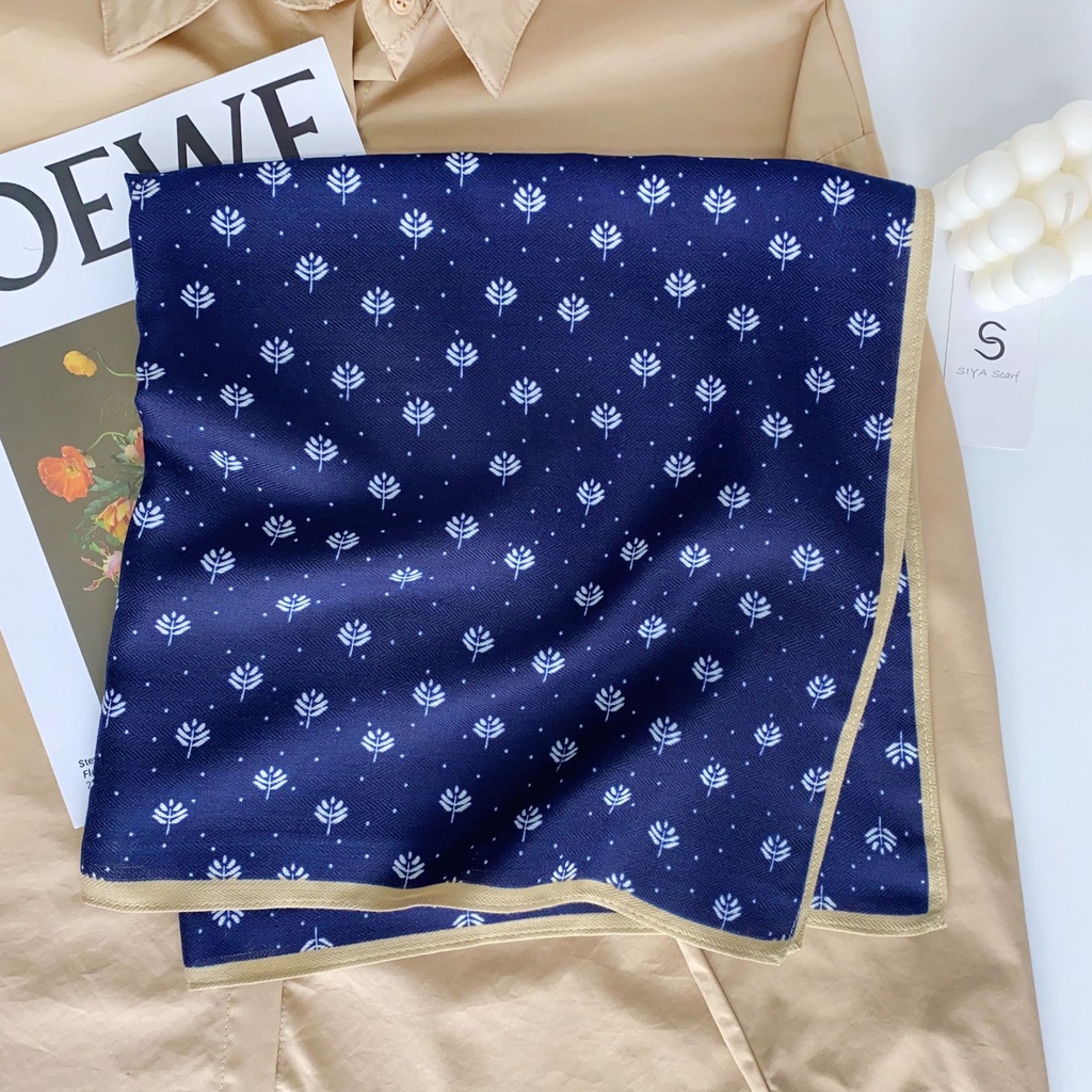 Khăn Choàng Cổ Hình Vuông Cỡ Nhỏ Bằng Vải Nhung 68 * 68cm In Họa Tiết Cỏ Ba Lá Phong Cách Hàn Quốc Thời Trang Xuân Hè Cho Nữ