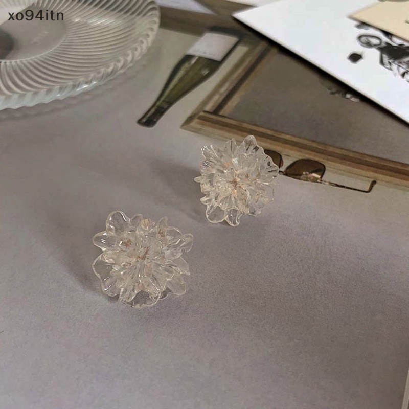 1 Đôi Bông Tai Hình Hoa Bằng Nhựa Resin Phong Cách Mới Cho Nữ