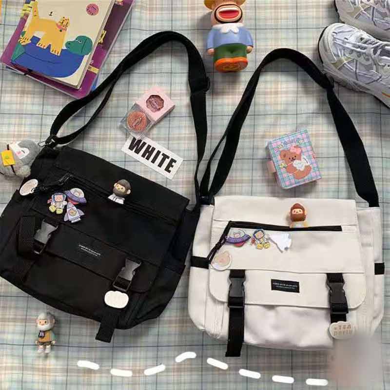 Túi Đeo Chéo Màu Tối Cỡ Lớn Phong Cách Harajuku Hàn Quốc Cho Nam