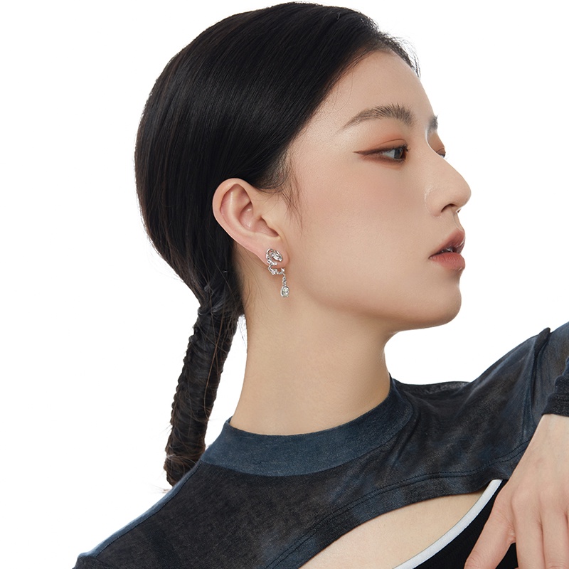 Bông Tai Mạ Bạc 2023 Dáng Dài Thiết Kế Không Đồng Đều Sang Trọng Thời Trang Cho Nữ