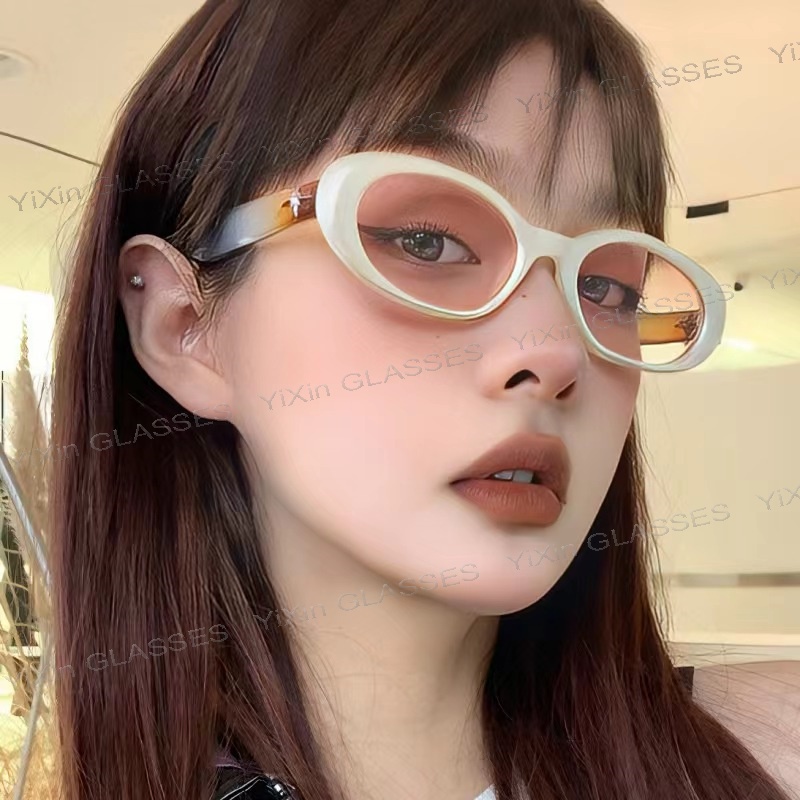 Kính Mát Gọng Nhỏ Hình Oval Màu Hồng Laser Phong Cách Hàn Quốc Cổ Điển Thời Trang Cho Nam Và Nữ Y2K