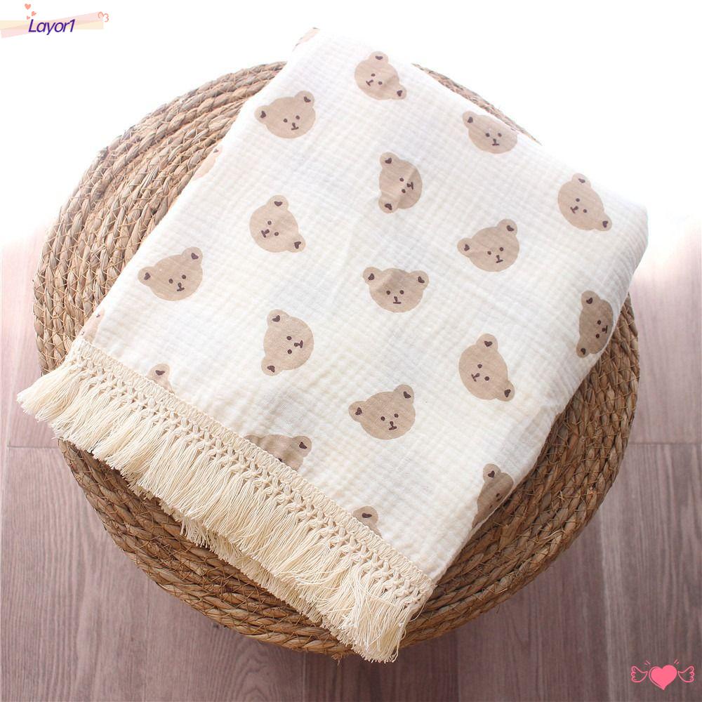 Chăn Quấn Em Bé 1 Lớp Phối Tua Rua Hình Gấu Dễ Thương