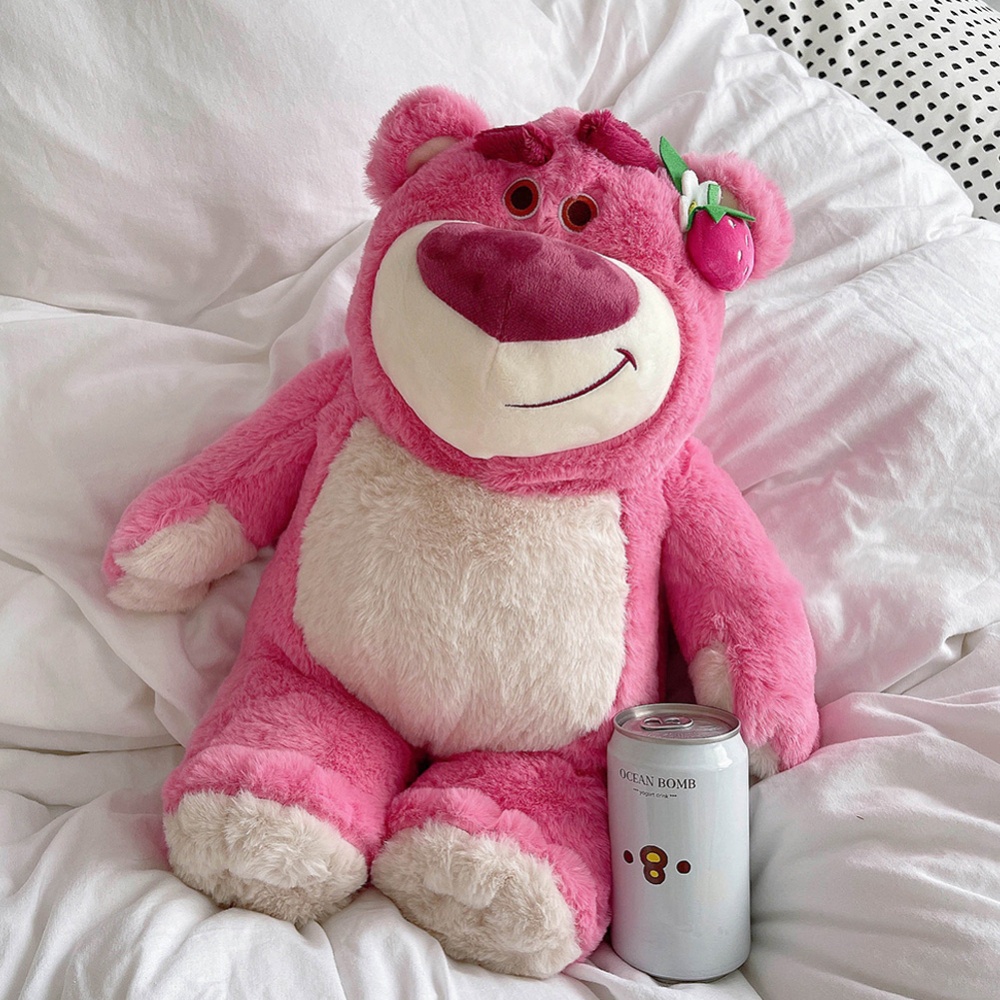 Đồ chơi nhồi bông Hình Chú Gấu Dâu Tây Disney Đáng Yêu