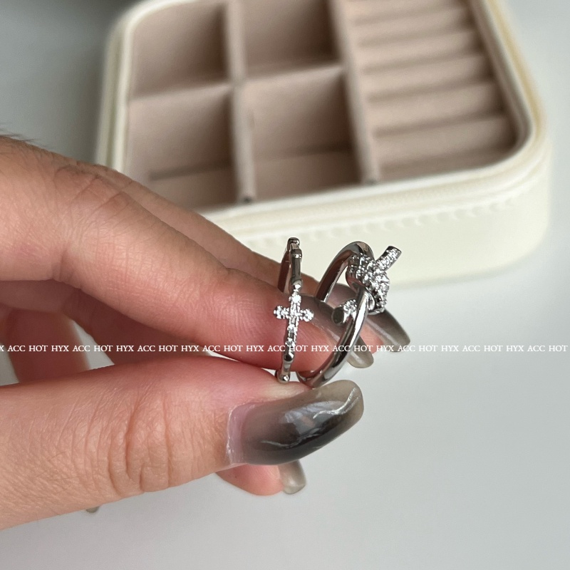 Nhẫn Đan Chéo Hình Ngôi Sao Phong Cách Cổ Điển Dành Cho Nữ