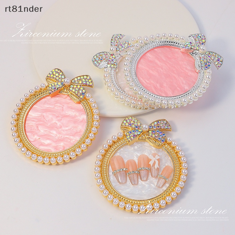 Rt 1 Giá Đỡ Trưng Bày Móng Tay Giả Bằng Nhựa Resin Phối Dây Ruy Băng Đính Ngọc Trai Dùng Trong Salon