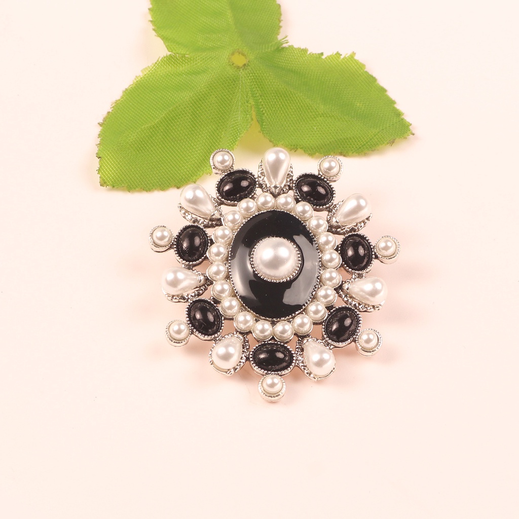 Ghim Cài Áo Đính Đá Pha Lê Phong Cách Baroque Cổ Điển