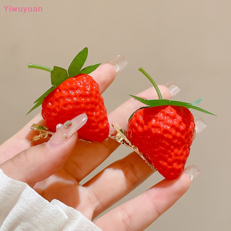 Kẹp Tóc Hình Trái Dâu Bằng Nhựa Resin Dễ Thương Cho Bé Gái