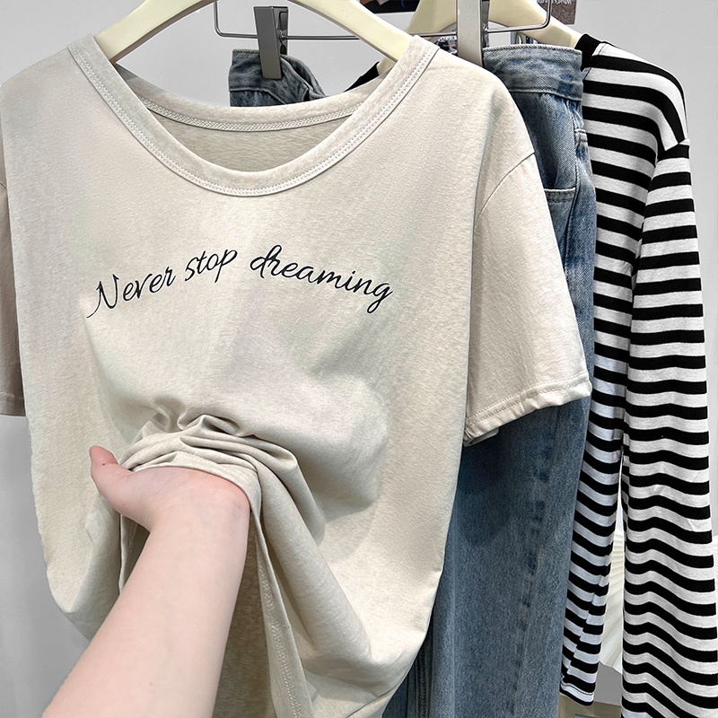 Áo Thun Nữ Ngắn Tay Cổ Chữ V in Chữ Thời Trang