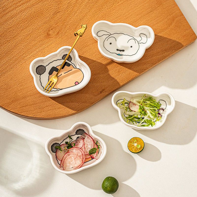 Bộ 3 Đĩa Sứ Nhỏ Đựng Nước Chấm Họa Tiết Hoạt Hình Cậu Bé Bút Chì Shin-Chan Dễ Thương