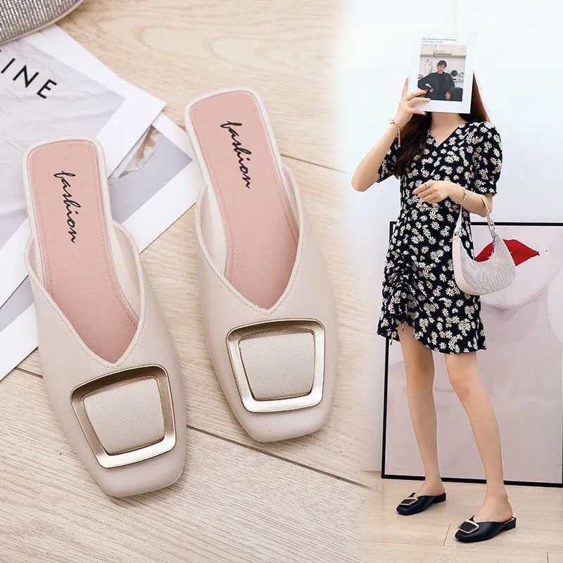 Dép Bít Mũi Đế Bằng Khóa Vuông Thời Trang Cho Nữ