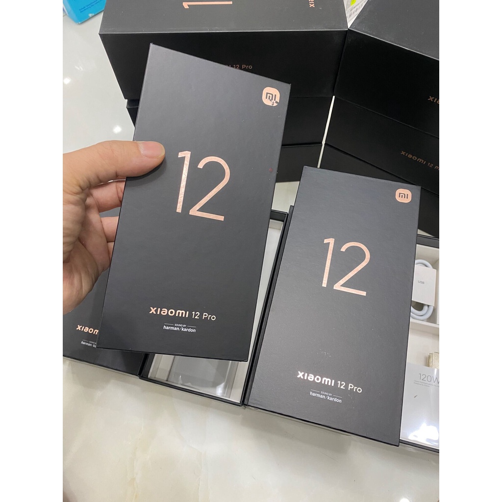 Điện thoại Xiaomi 12 Pro, Snapdragon 8 Gen 1, fullbox sạc 120w