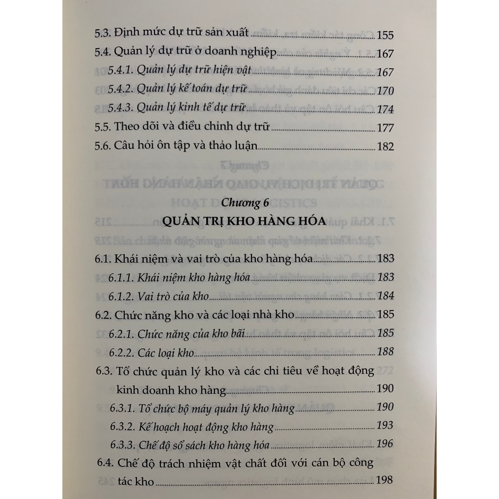 Sách - Giáo Trình Quản Trị Logistics - - Nhà Sách Pháp Luật New