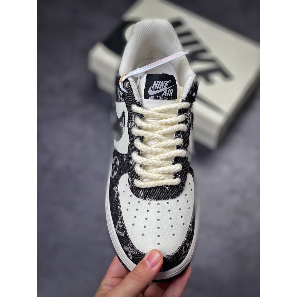 （Sản phẩm chính hãng）Giày Nike Air Force 1 Low 07 LV đen trắng hàng chính hãng 100%