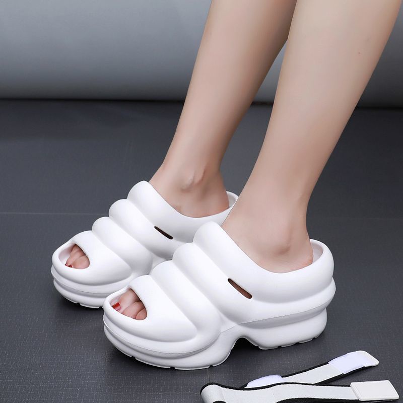 Wedge heel women's slippers / sandals dual-use shoes phong cách mới thick-soled all-match slipp tinh tế