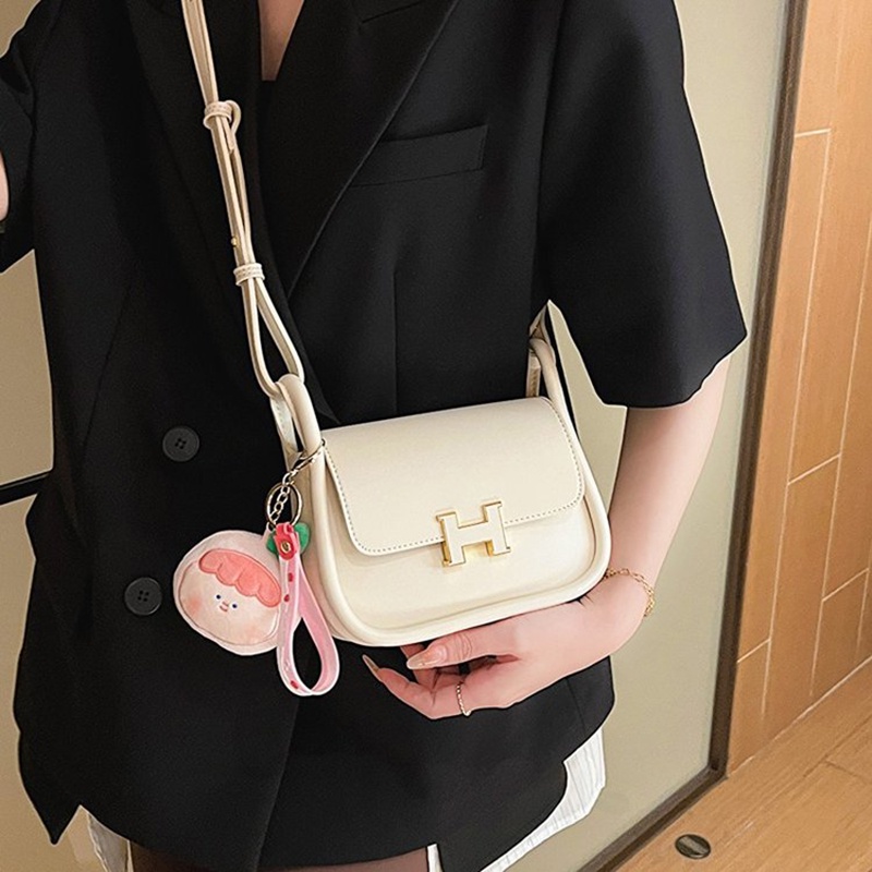Túi Đeo Chéo Một Bên Vai Hình Vuông Nhỏ Màu Trơn Phong Cách Hàn Quốc Ngọt Ngào Dễ Phối Đồ Cho Nữ