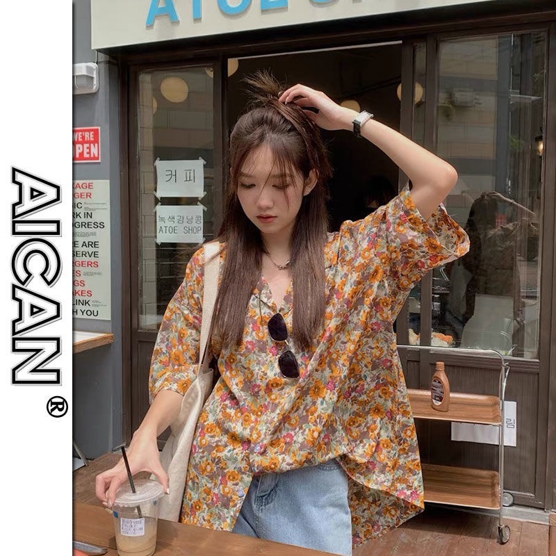 Áo Sơ Mi Tay Lửng Họa Tiết Hoa Phong Cách Hawaii Cổ Điển Độc Đáo Dành Cho Nam Nữ