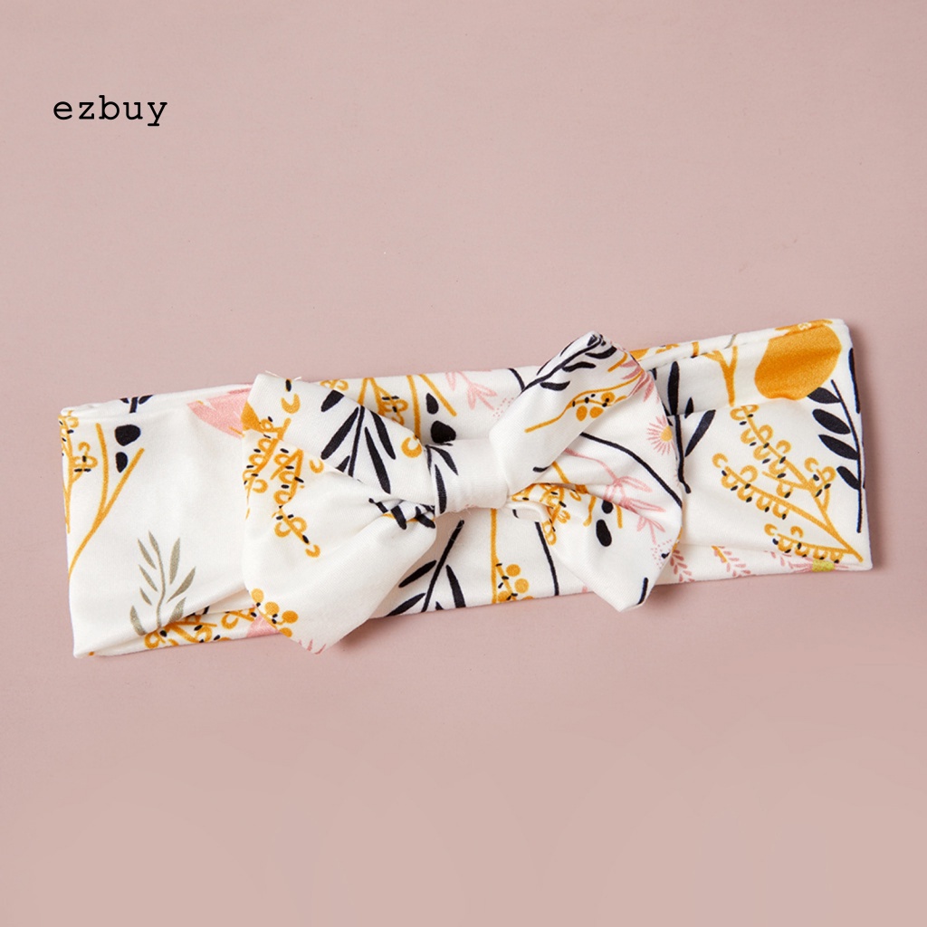 1 Bộ Quần Áo Tay Dài Cổ Tròn Thoáng Khí Dành Cho Trẻ Sơ Sinh Chụp Ảnh