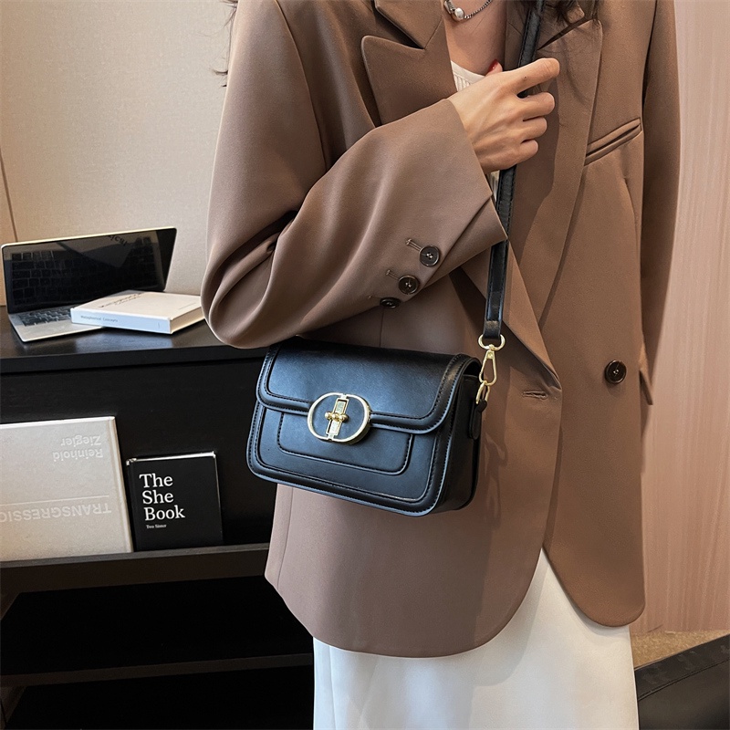 Túi Đeo Vai Hình Vuông Màu Sắc Đơn Giản Chất Lượng Cao Phong Cách retro Dành Cho Nữ