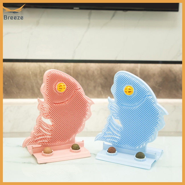 Dụng Cụ Massage Cào Móng Cho Mèo Hình Cá Có Chuông