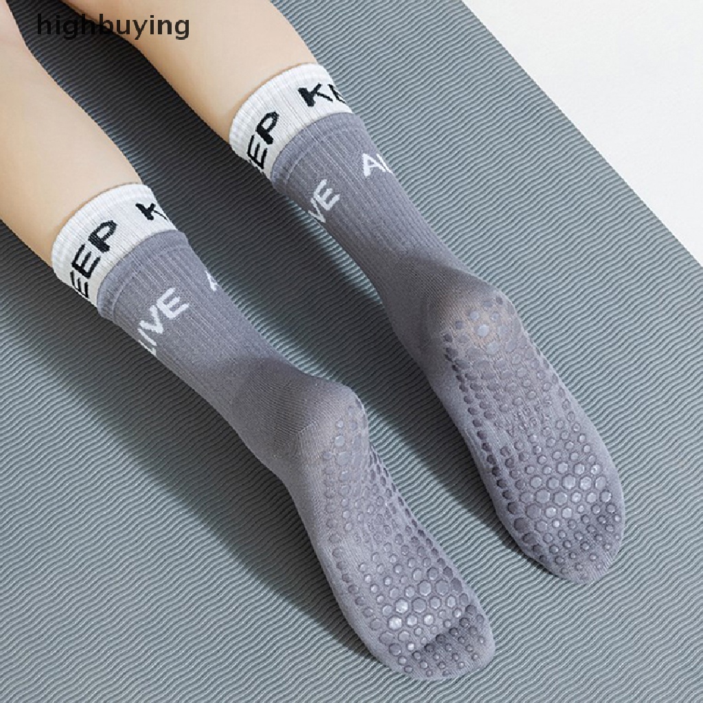Đôi Vớ Thể Thao Thấm Hút Mồ Hôi Thoáng Khí Cho Nữ