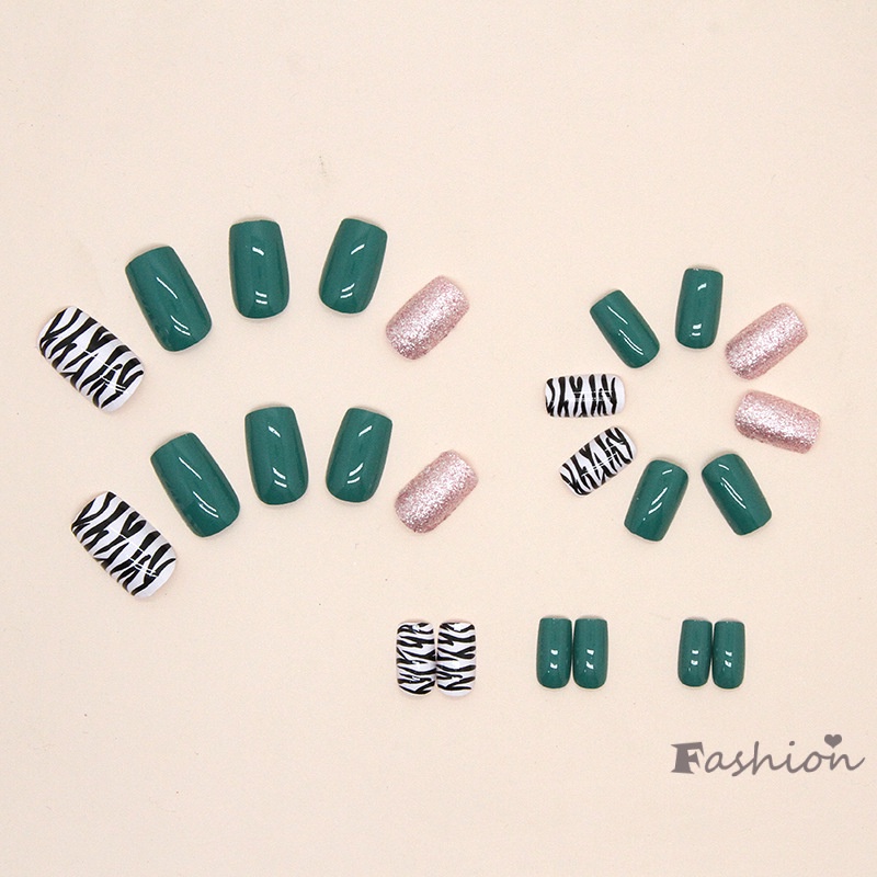 Móng Tay Giả Ngắn Màu Xanh Lá Có Kim Tuyến Che Phủ Toàn Diện Ngọt Ngào Và Quyến Rũ Có Thể Tái