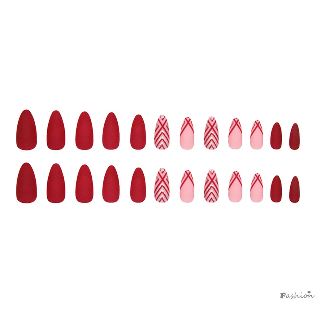 Móng Tay Giả Hình Tam Giác Nhẹ Nhàng Tự Nhiên Cho Nữ