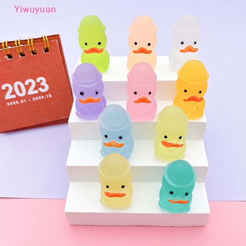 < Yiwuyuan > Bộ 5 Chú Vịt Mini Bằng Nhựa Phát Sáng Trong Bóng Tối Trang Trí Nhà Búp Bê