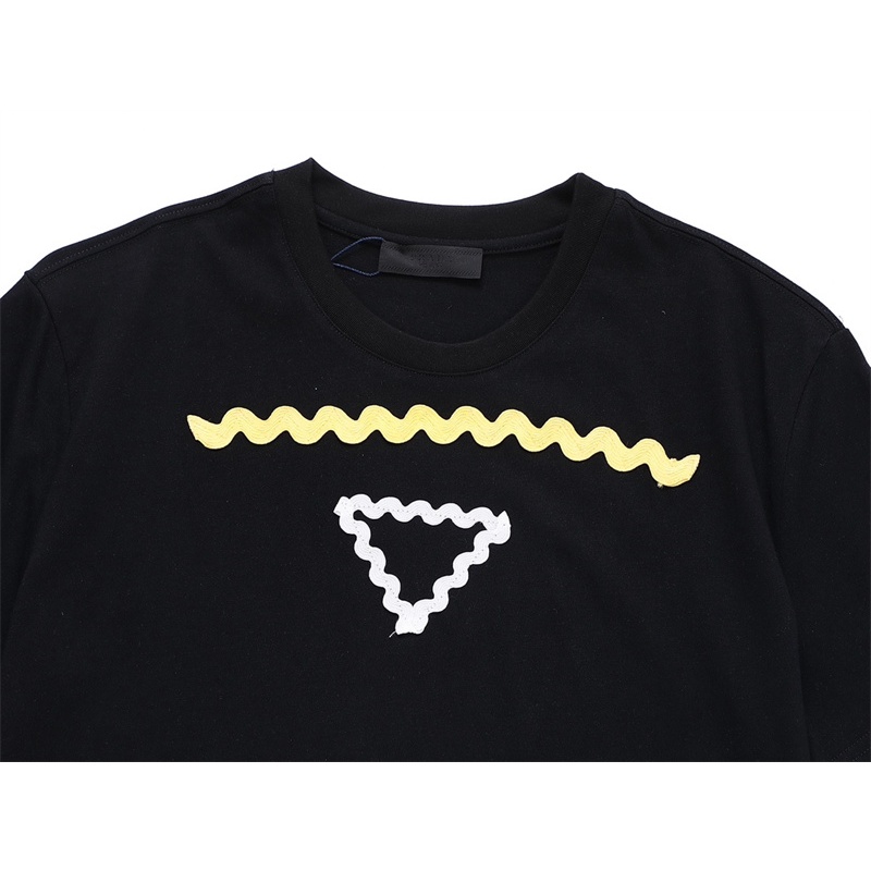 Pr88ad- Áo Thun Ngắn Tay Thêu Hình Tam Giác Mới Nhất Cho Cả Nam Và Nữ Hejkdryerdh